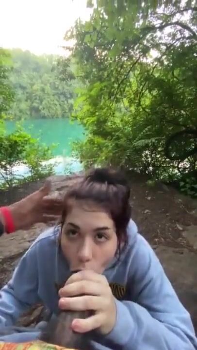Cocksucking in paradise