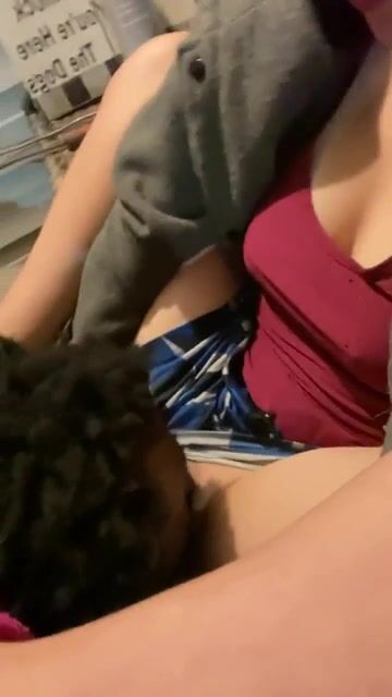 After a LONG hiatus, my bf decided to get a random redditor to eat me out and fuck me SILLY. I missed this ????