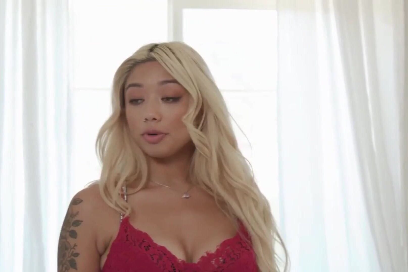 Gia Di Bella - My Girlfriend Likes It Big And Black
